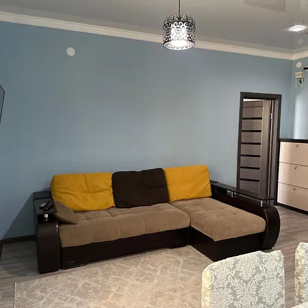 Студия Возле Теннисного Центра Aktobe Exterior photo