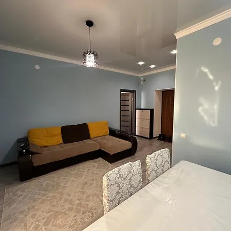 Студия Возле Теннисного Центра Aktobe Exterior photo