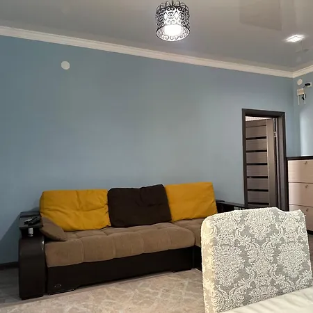 Студия Возле Теннисного Центра Aktobe Exterior photo