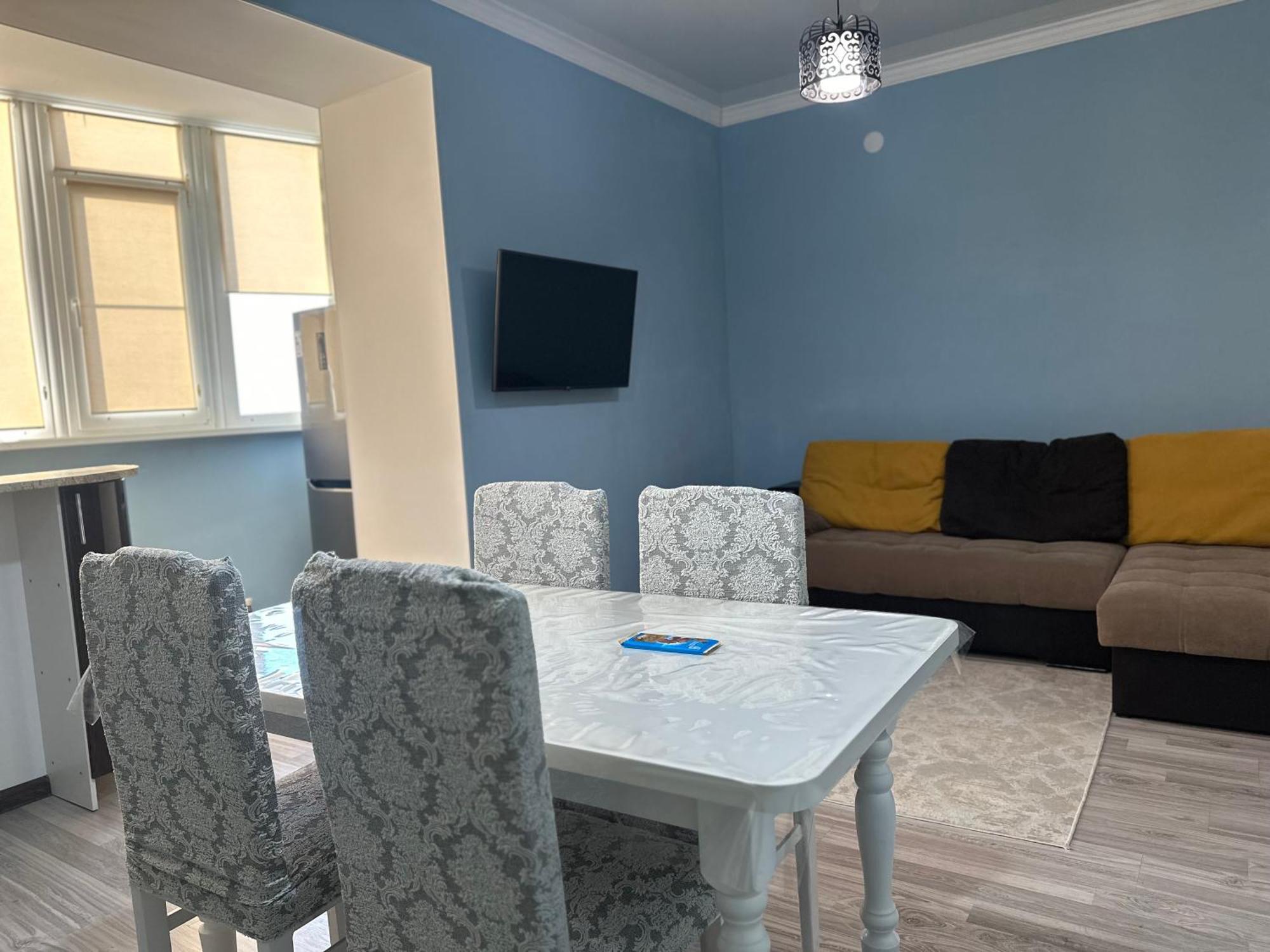 студия возле теннисного центра Apartment Aktobe